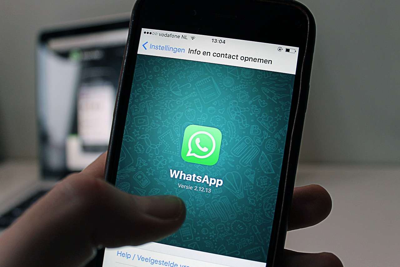 Como criar enquete no WhatsApp?